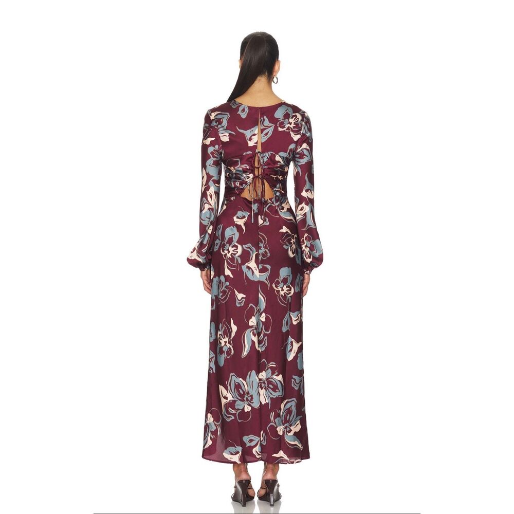 ASTR Elyse Satin Floral Midi Dress in Wine Floral Size M - Picture 2 of 12